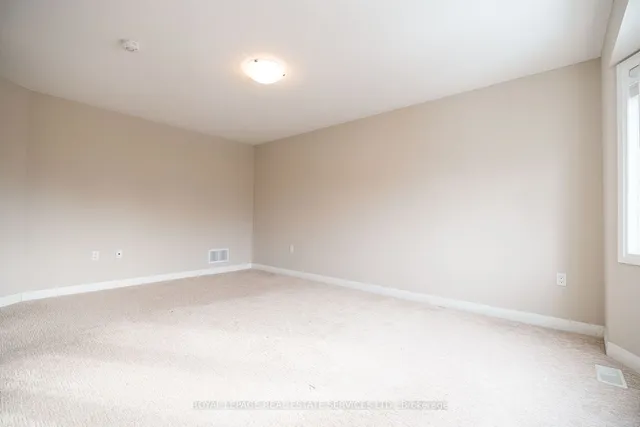 Additional image 8 of 116 Laguna Village Cres