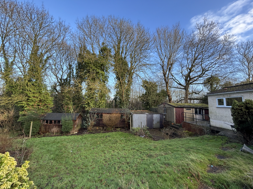 Additional image 5 of 59 Mount Drive, Park Street, St. Albans, Hertfordshire, AL2 2NS