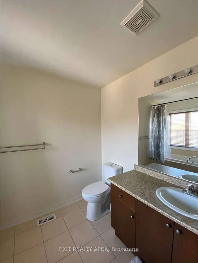 Additional image 14 of 343 Bussel Cres