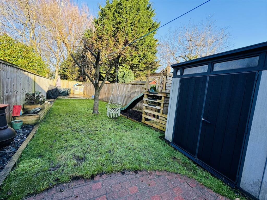 Additional image 15 of Kinnerton Road, Dodleston, Chester