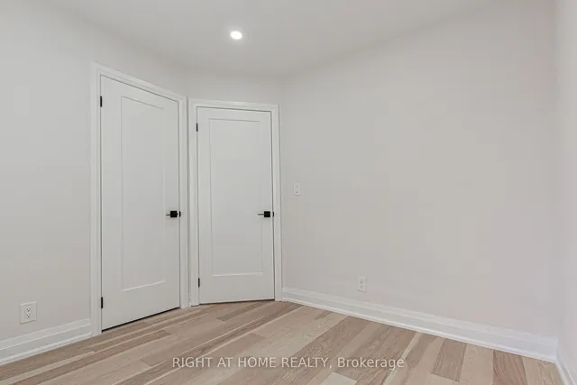 Additional image 18 of 961 Victoria Park Ave