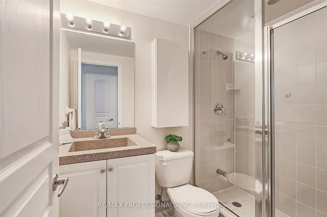 Additional image 32 of 2240 Lake Shore Blvd Unit 404