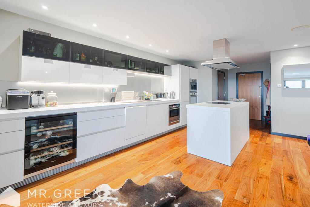 Additional image 6 of Ocean, 53 Boscombe Overcliff Drive, Bournemouth, BH5 2DW