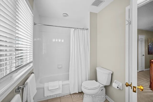 Additional image 28 of 2109 Country Club Dr