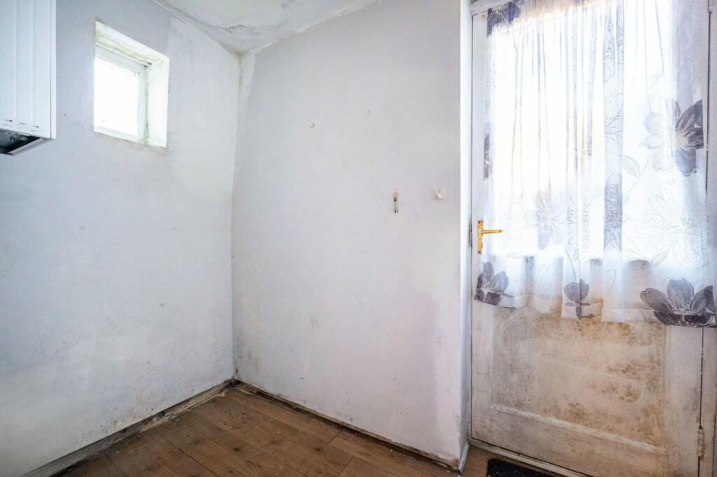 Additional image 14 of Park Road, Treorchy, CF42 6LF