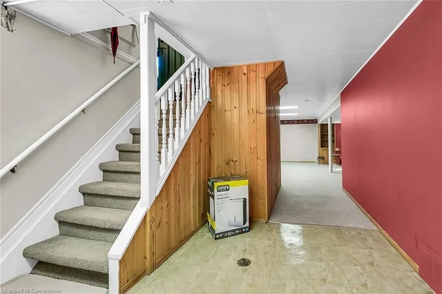 Additional image 17 of 46 Mountain Ave