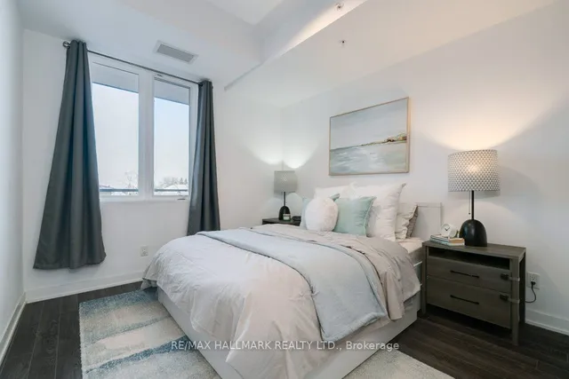 Additional image 7 of 3560 St. Clair Ave Unit 205