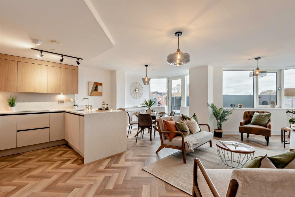 Additional image 2 of Centurion House, Northgate Street, Chester