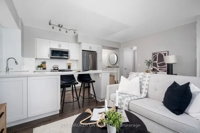 Additional image 15 of 2240 Lake Shore Blvd Unit 605