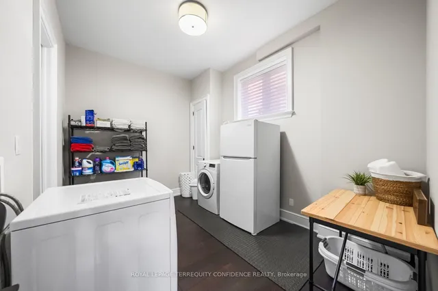 Additional image 32 of 384 Hounslow Ave