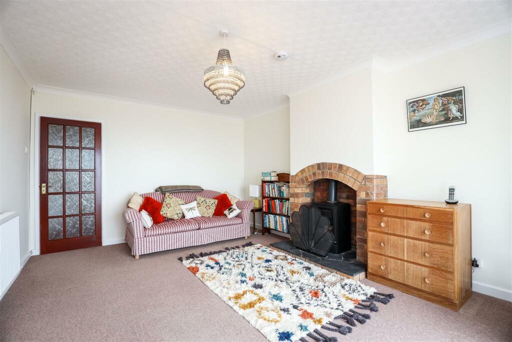 Additional image 20 of Sutton Lane, Ogmore By Sea, Vale Of Glamorgan, CF32 0PE