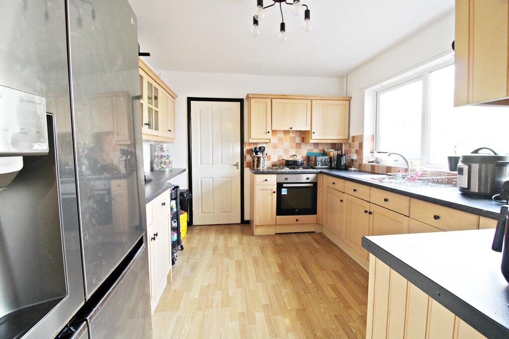 Additional image 8 of Park Lane, Groesfaen, Pontyclun, Rhondda Cynon Taff. CF72 8PB