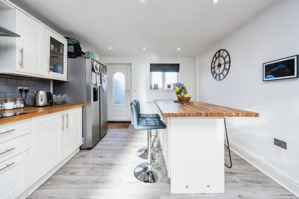 Additional image 8 of Park Field, St. Albans, AL3