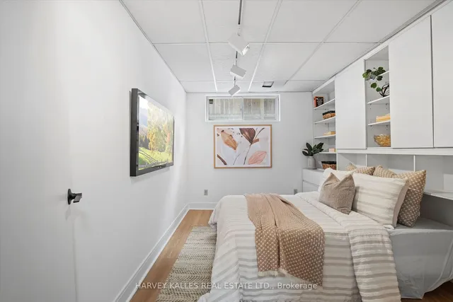 Additional image 26 of 121 Hove St