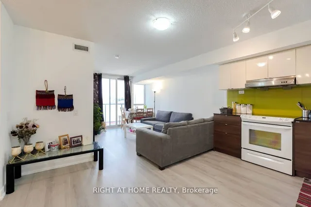 Additional image 7 of 121 Mcmahon Dr Unit 1216