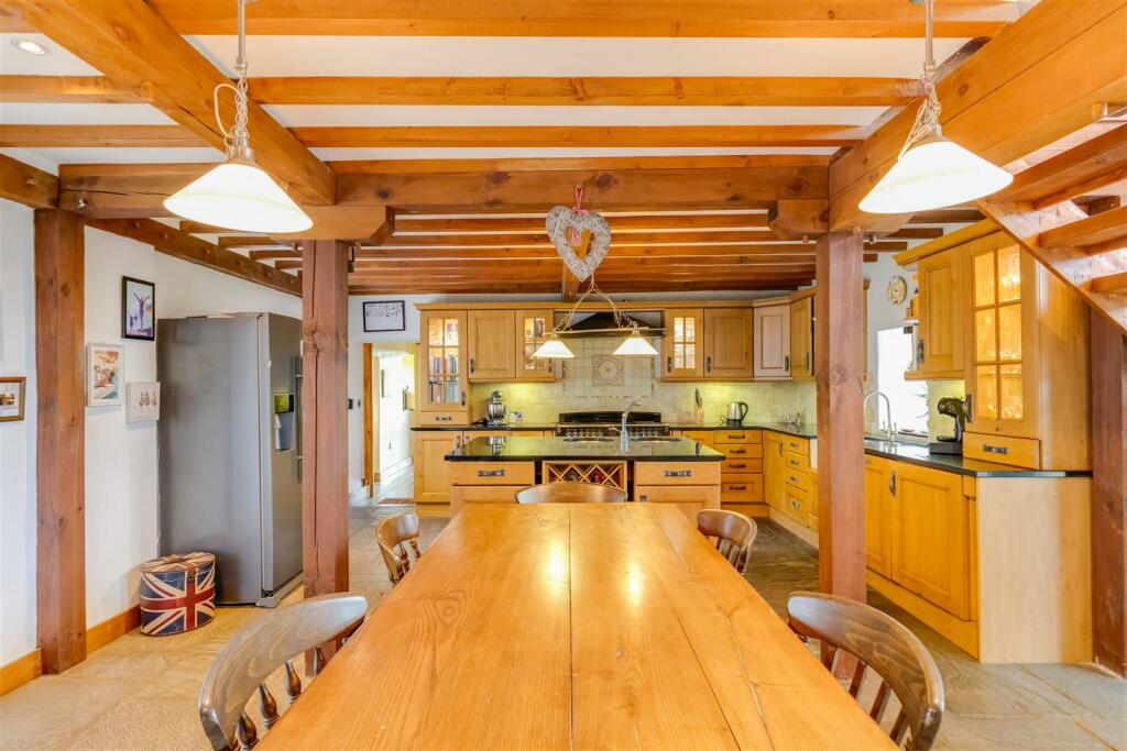 Additional image 35 of Kwisha, The Germonds, Watery Lane, Welsh St Donats, CF71 7SS