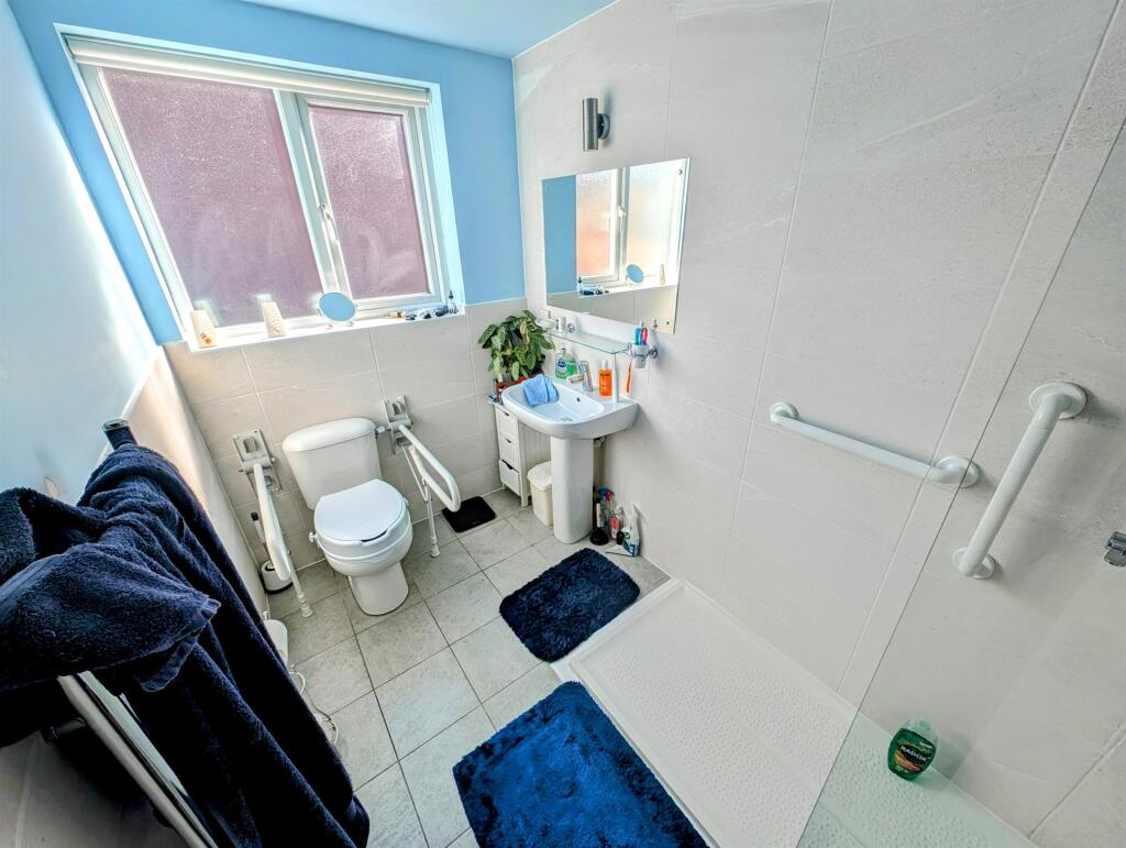 Additional image 13 of Plymyard Avenue, Bromborough, Wirral