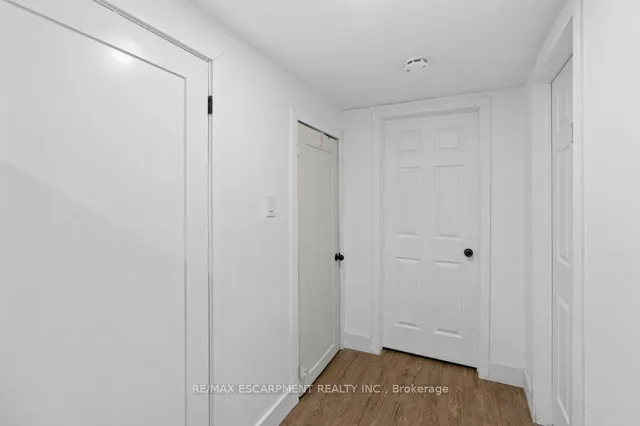 Additional image 36 of 3346 Hannibal Rd