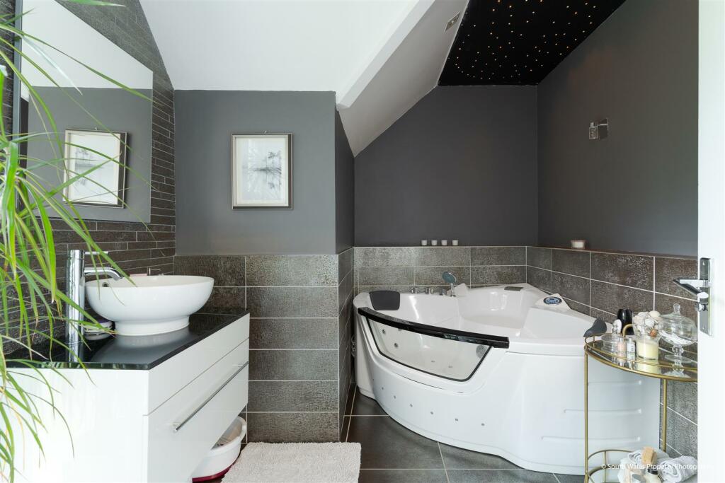 Additional image 9 of St Nicholas, Cowbridge