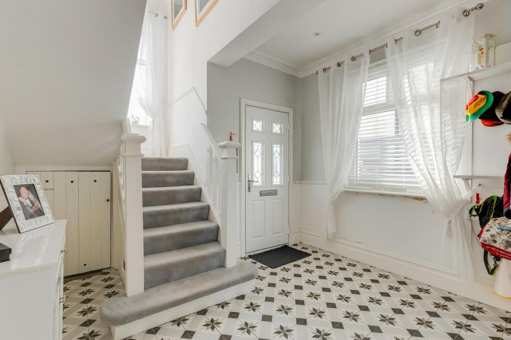 Additional image 13 of Highwalls Avenue, Dinas Powys, The Vale Of Glamorgan. CF64 4AP