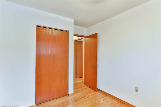 Additional image 19 of 15 Queensbury Dr