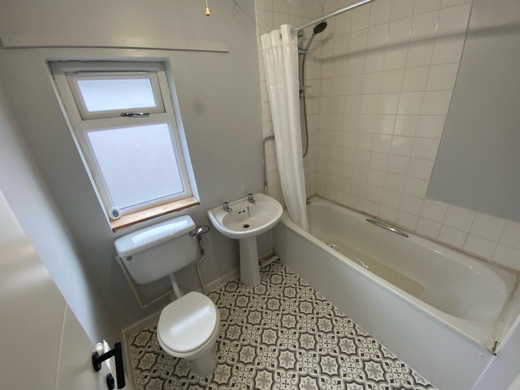 Additional image 10 of Heol Brynteg, Tonyrefail, PORTH