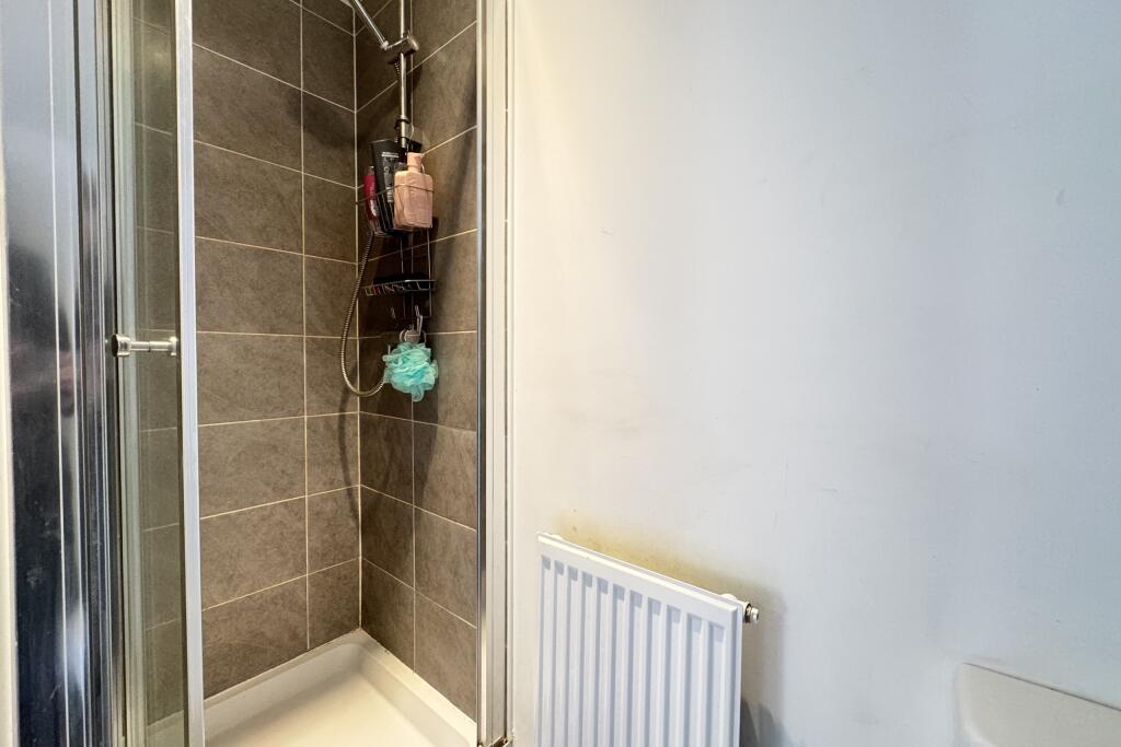 Additional image 10 of Lon Y Rheilffordd, Barry, South Glamorgan