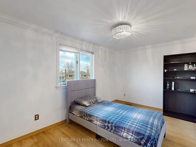 Additional image 26 of 31 Erinlea Cres