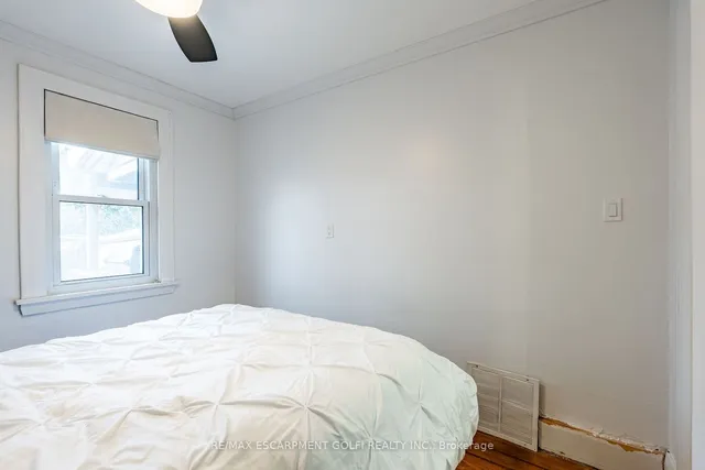 Additional image 23 of 303 HOUGHTON Ave