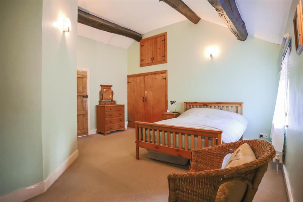 Additional image 14 of The Starkies, Bury