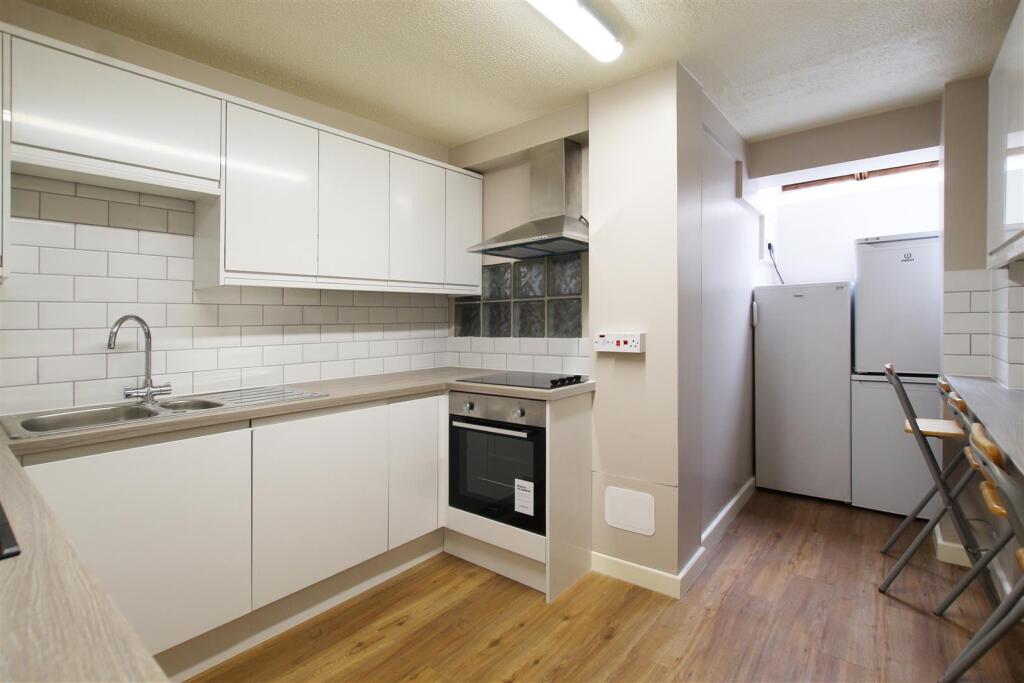 Additional image 5 of Room 4, East Road, Cambridge