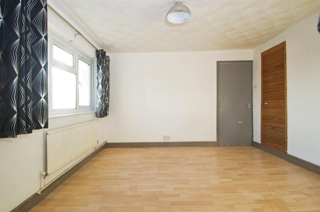 Additional image 16 of Glanfelin Flats, Hawthorn, PONTYPRIDD