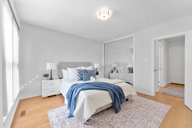 Additional image 27 of 75 Upper Canada Dr Unit 1