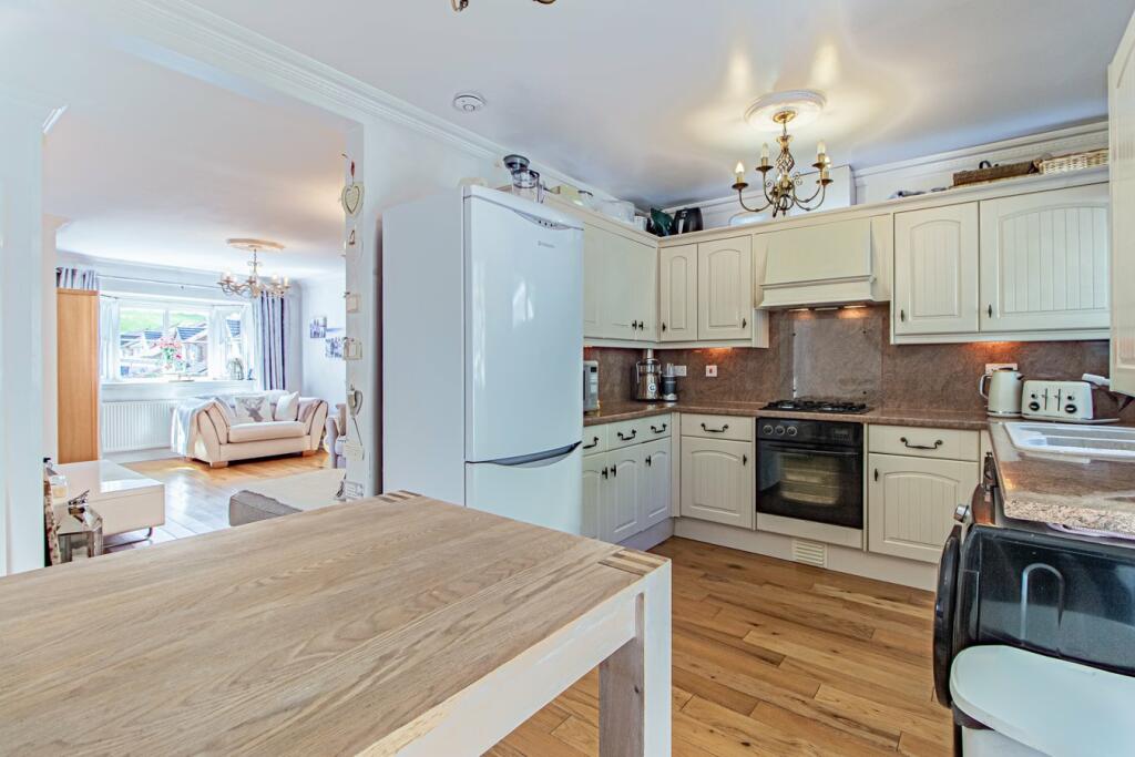 Additional image 7 of Gwern Heulog, Tonyrefail, Porth, CF39