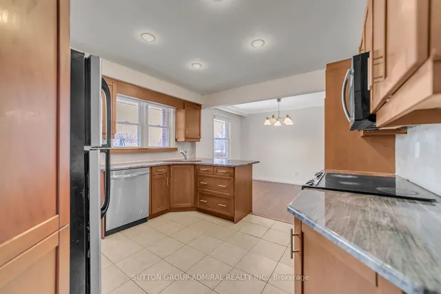 Additional image 26 of 1071 Willowdale Ave