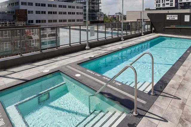 Additional image 33 of 290 Adelaide St Unit 4004