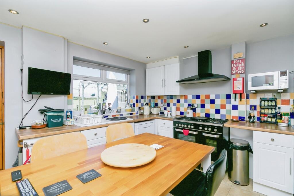 Additional image 25 of Fonmon Park Road, Rhoose, Barry