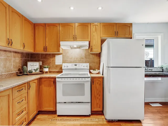 Additional image 16 of 136 East 45th St