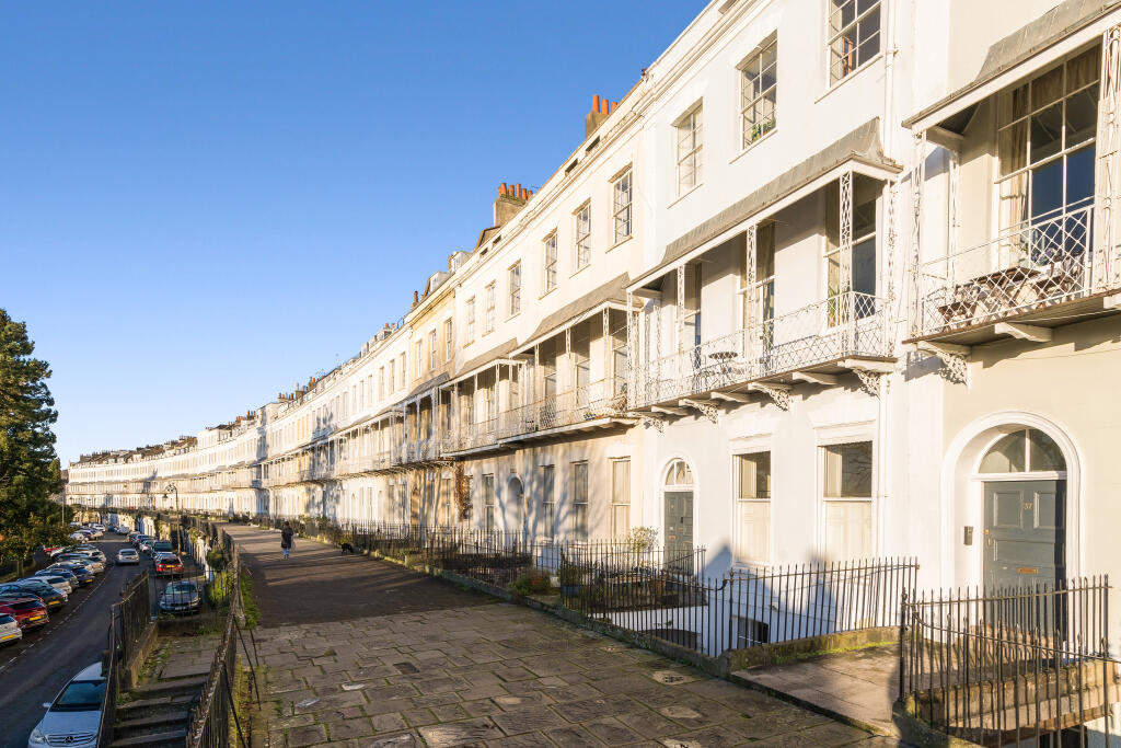 Royal York Crescent, Bristol, BS8