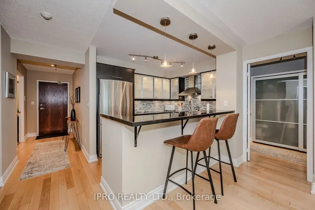 Additional image 20 of 190 Manitoba St Unit 605