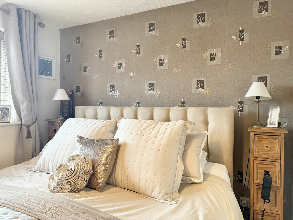 Additional image 21 of Caerphilly, CF83