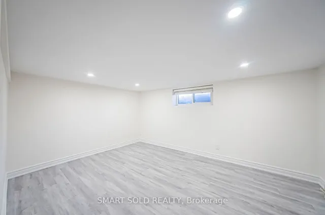 Additional image 31 of 198 Silver Aspen Cres