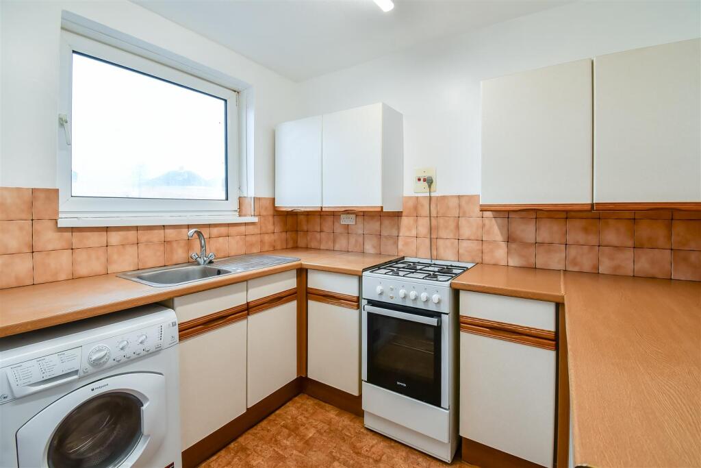 Additional image 3 of Pontypridd Road, Barry