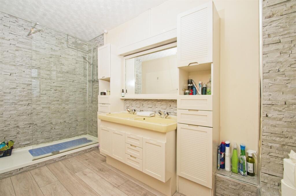 Additional image 6 of Adrian Close, Porthcawl