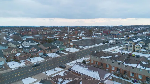 Additional image 33 of 1336 UPPER SHERMAN Ave Unit 7