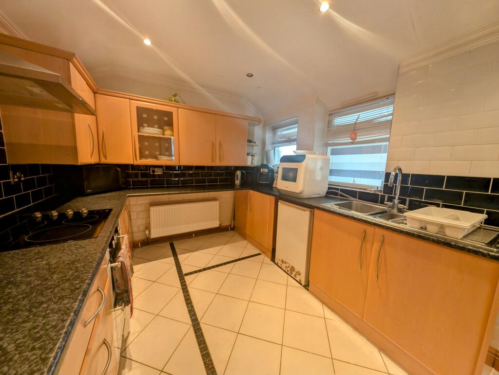 Additional image 9 of Oakland Street, Miskin, Mountain Ash, CF45 3AL