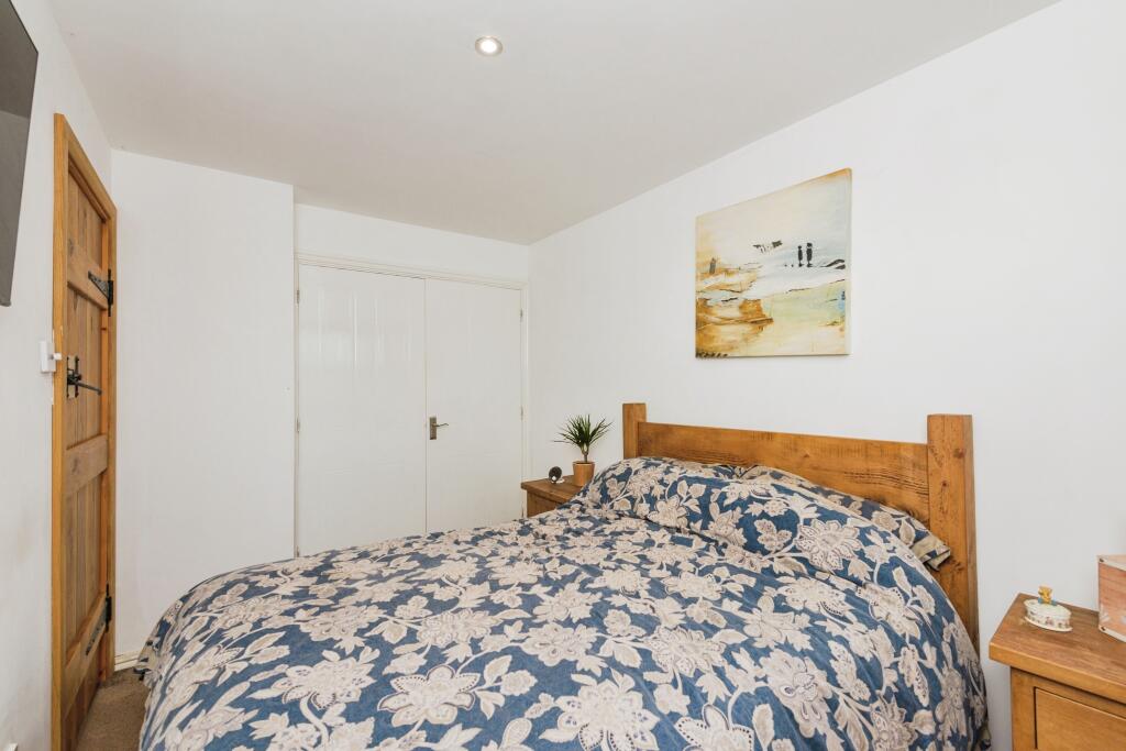 Additional image 15 of Hill Crest Farm Close, Warton, Tamworth, Warwickshire, B79