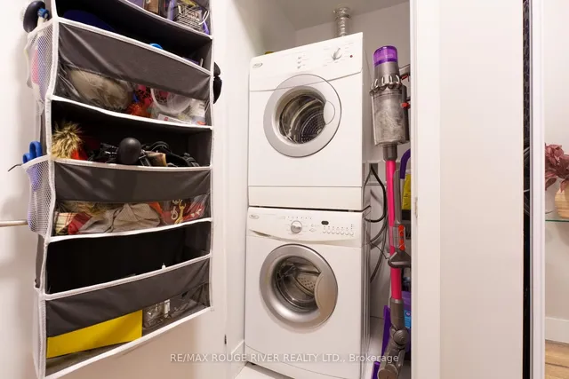 Additional image 9 of 39 Sherbourne St Unit 906