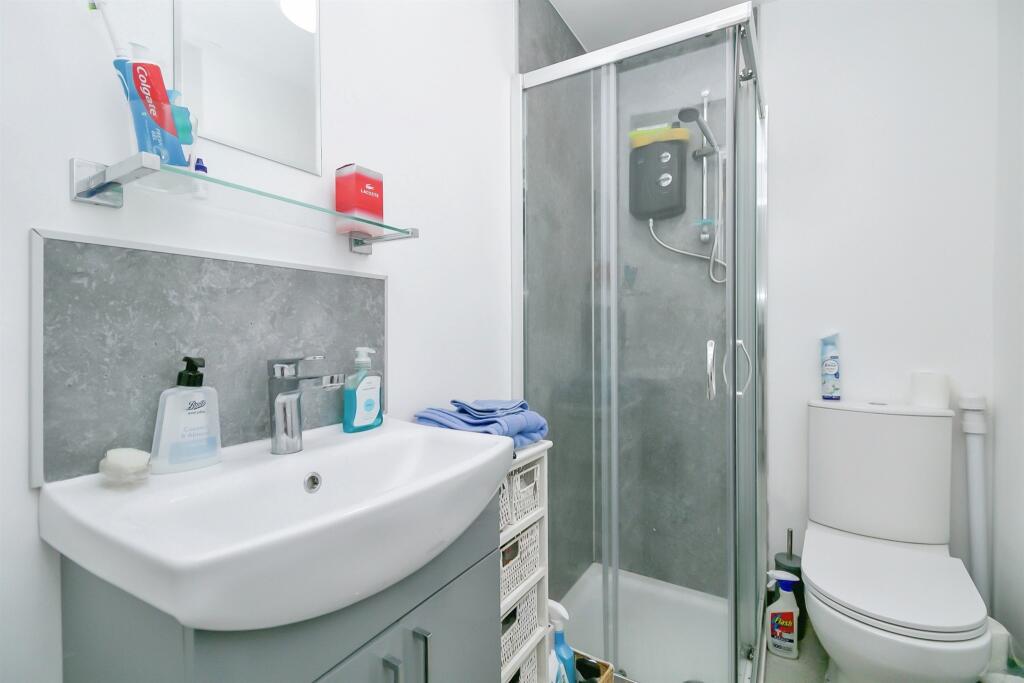 Additional image 8 of Glebe Street, Penarth