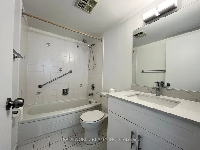 Additional image 16 of 350 Alton Towers Circ Unit 1113